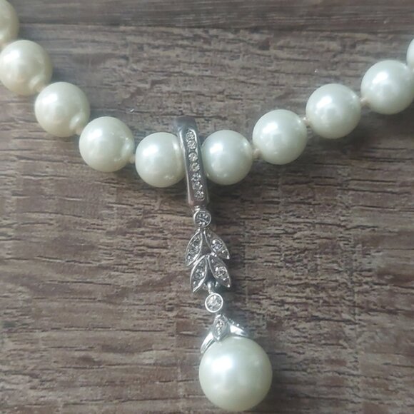 Pearl necklace - Picture 2 of 11